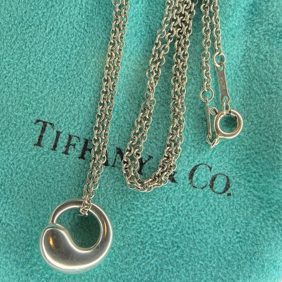 Tiffany & Co. Silver Eternal Circle bean Pendant Necklace 16" - Picture 3 of 9